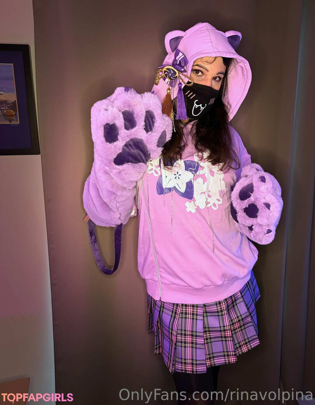 Foto desnuda filtrada de OnlyFans de Rinavolpina #137 Foto desnuda filtrada de OnlyFans de Rinavolpina #137