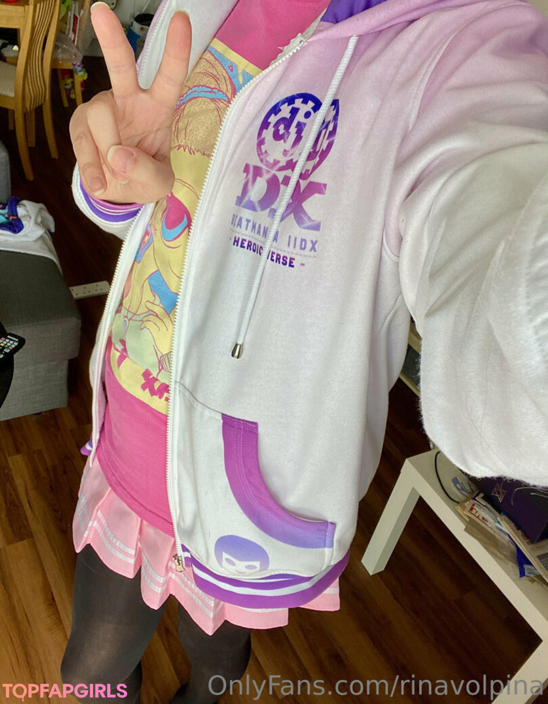 Foto desnuda filtrada de OnlyFans de Rinavolpina #165 Foto desnuda filtrada de OnlyFans de Rinavolpina #165