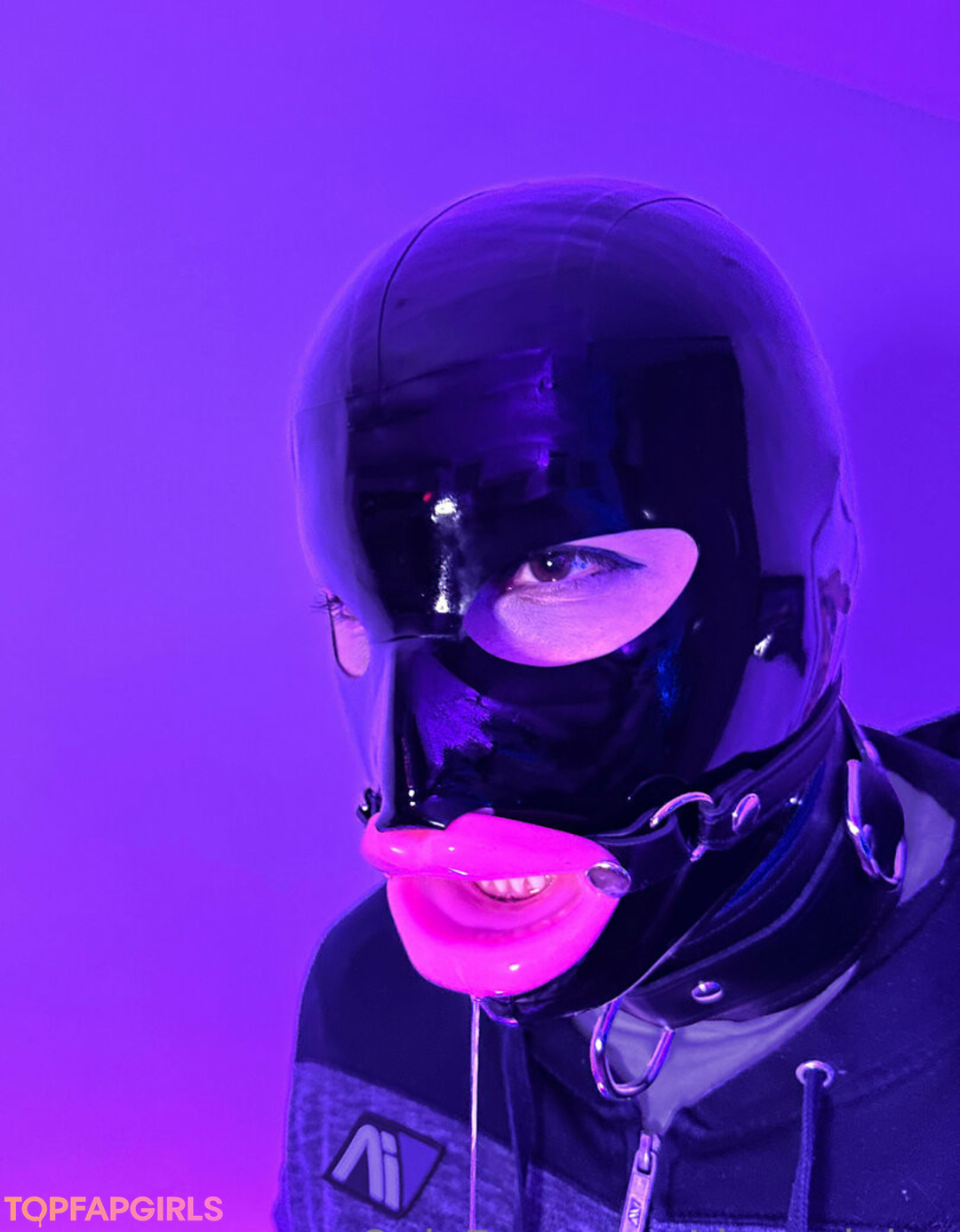 Foto desnuda filtrada de OnlyFans de Rinavolpina #170 Foto desnuda filtrada de OnlyFans de Rinavolpina #170