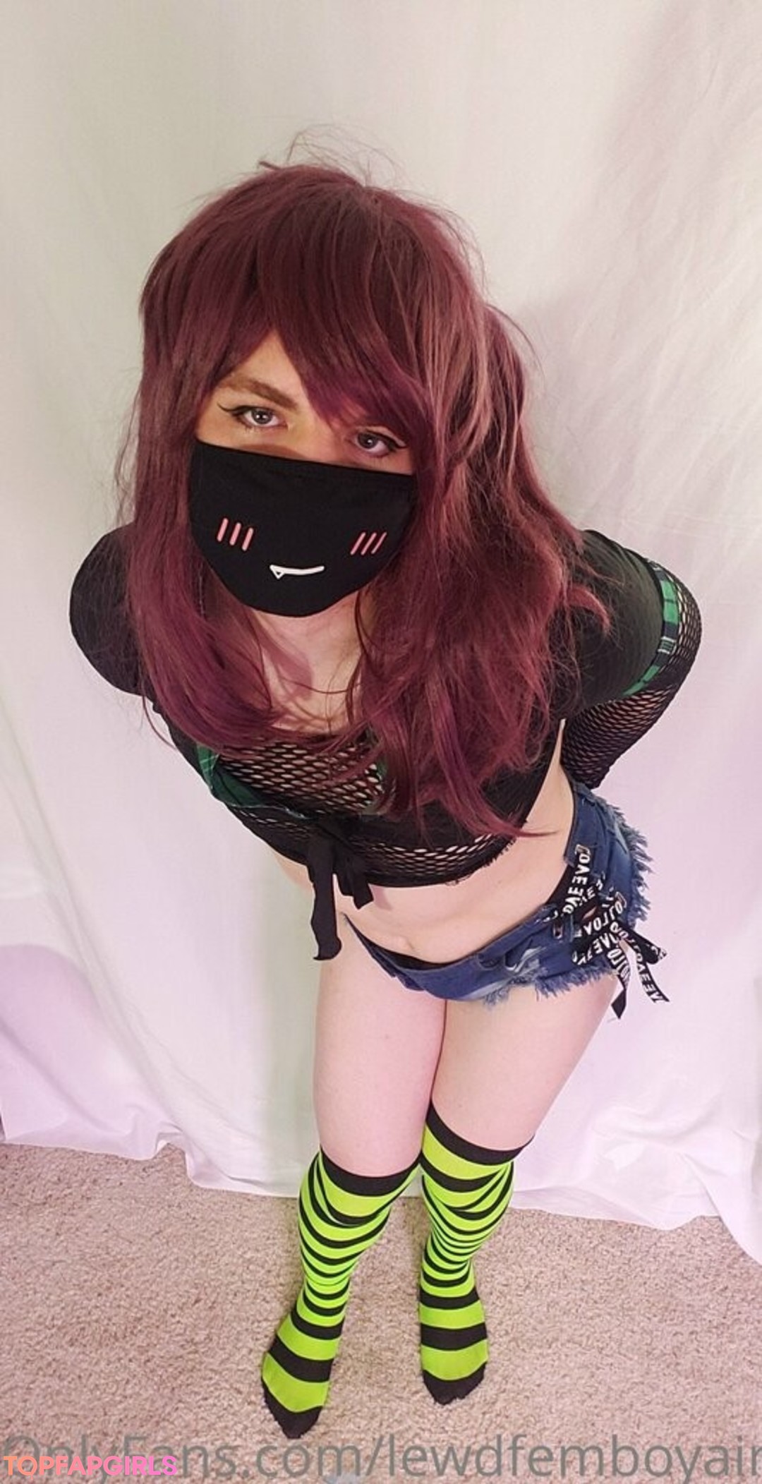 Foto desnuda filtrada de OnlyFans de Lewdfemboyairhead #83 Foto desnuda filtrada de OnlyFans de Lewdfemboyairhead #83