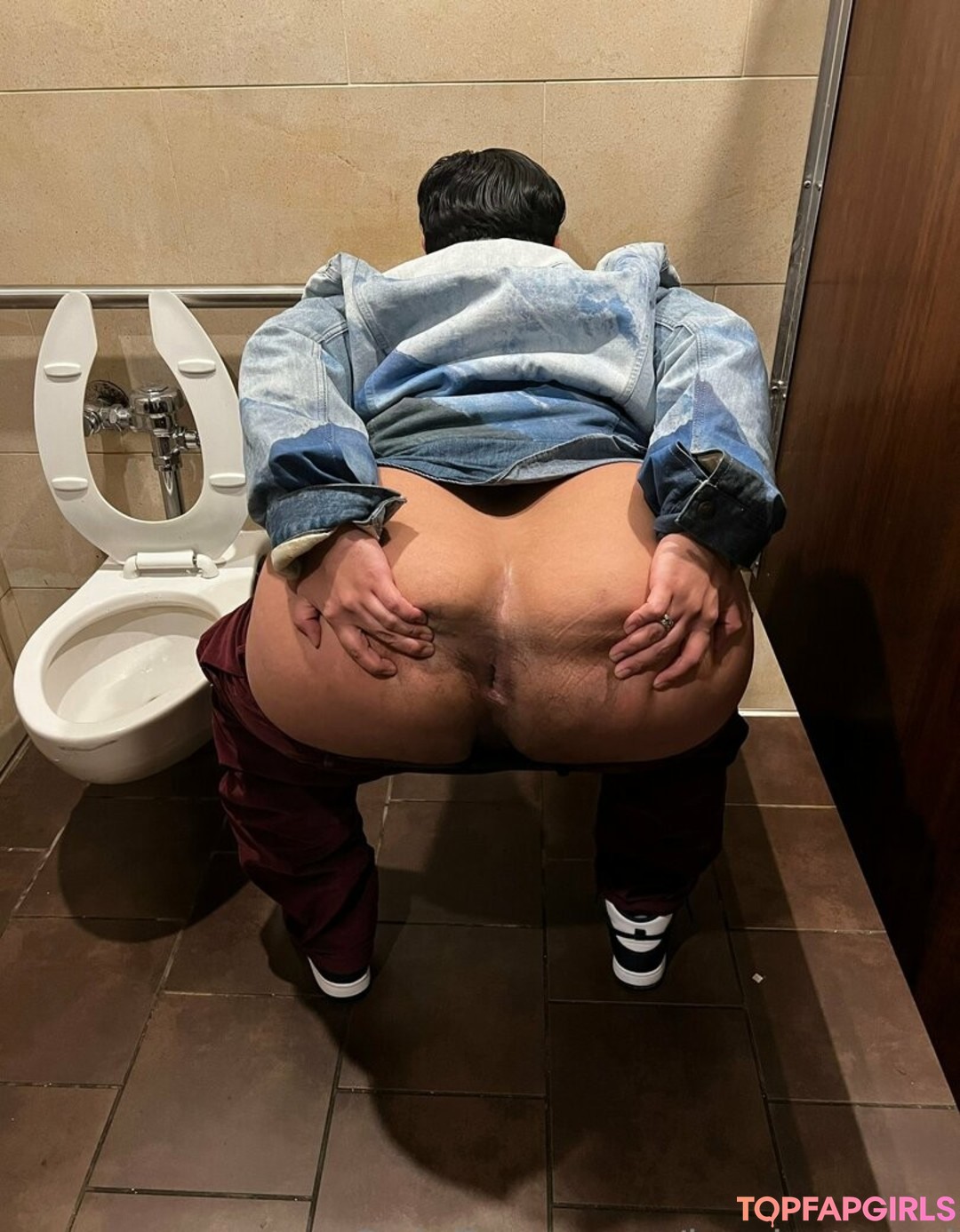 Foto desnuda filtrada de OnlyFans de Boybuttxxl #541 Foto desnuda filtrada de OnlyFans de Boybuttxxl #541