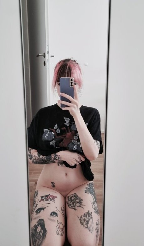 Foto desnuda filtrada de OnlyFans de Elleslove