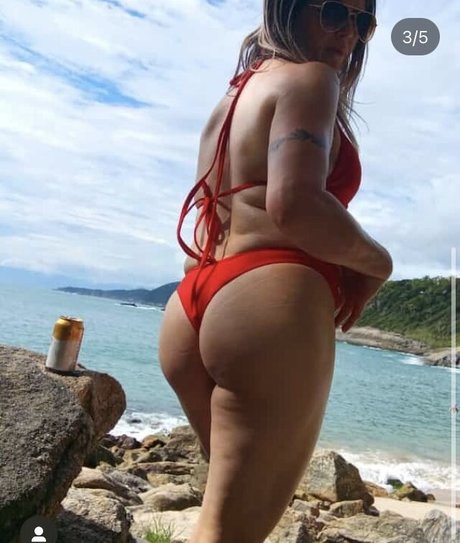 Foto desnuda filtrada de OnlyFans de Coroas Gostosa