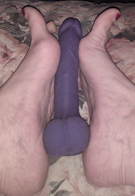 Foto desnuda filtrada de OnlyFans de Ladypurpleheart69free