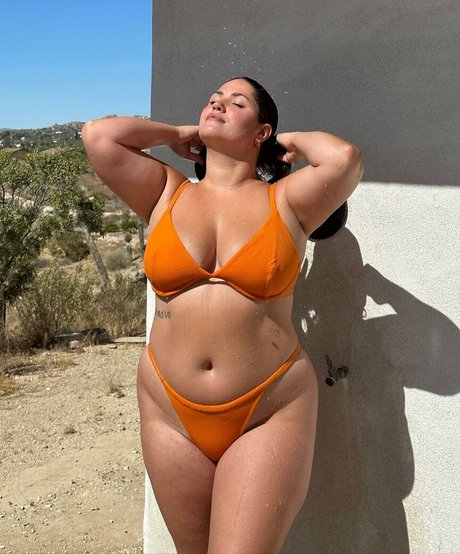 Curvy Goddesses