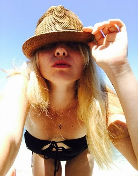 Rosyblondbabe