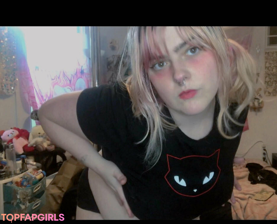 Foto desnuda filtrada de OnlyFans de Enchantingaleister #30 Foto desnuda filtrada de OnlyFans de Enchantingaleister #30