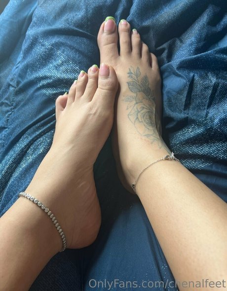 Foto desnuda filtrada de OnlyFans de chenalfeet