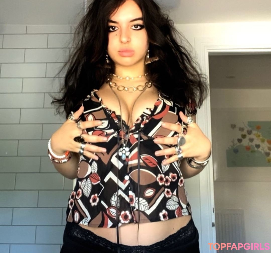 Foto desnuda filtrada de OnlyFans de Maddy Adderley #1 Foto desnuda filtrada de OnlyFans de Maddy Adderley #1