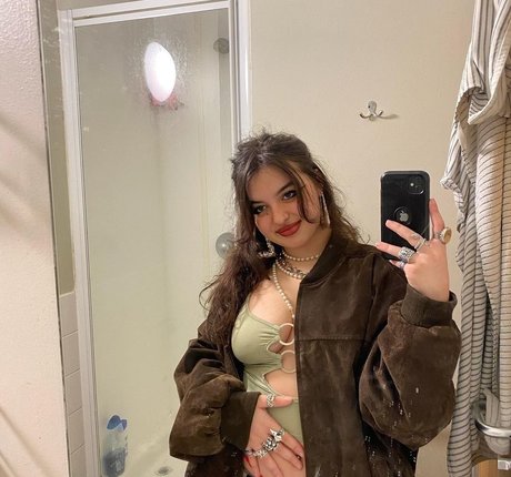 Foto desnuda filtrada de OnlyFans de Maddy Adderley