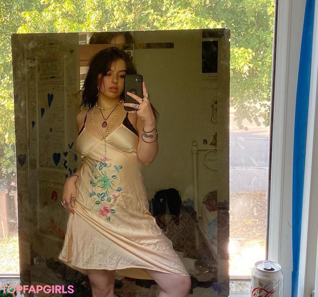 Foto desnuda filtrada de OnlyFans de Maddy Adderley #32 Foto desnuda filtrada de OnlyFans de Maddy Adderley #32