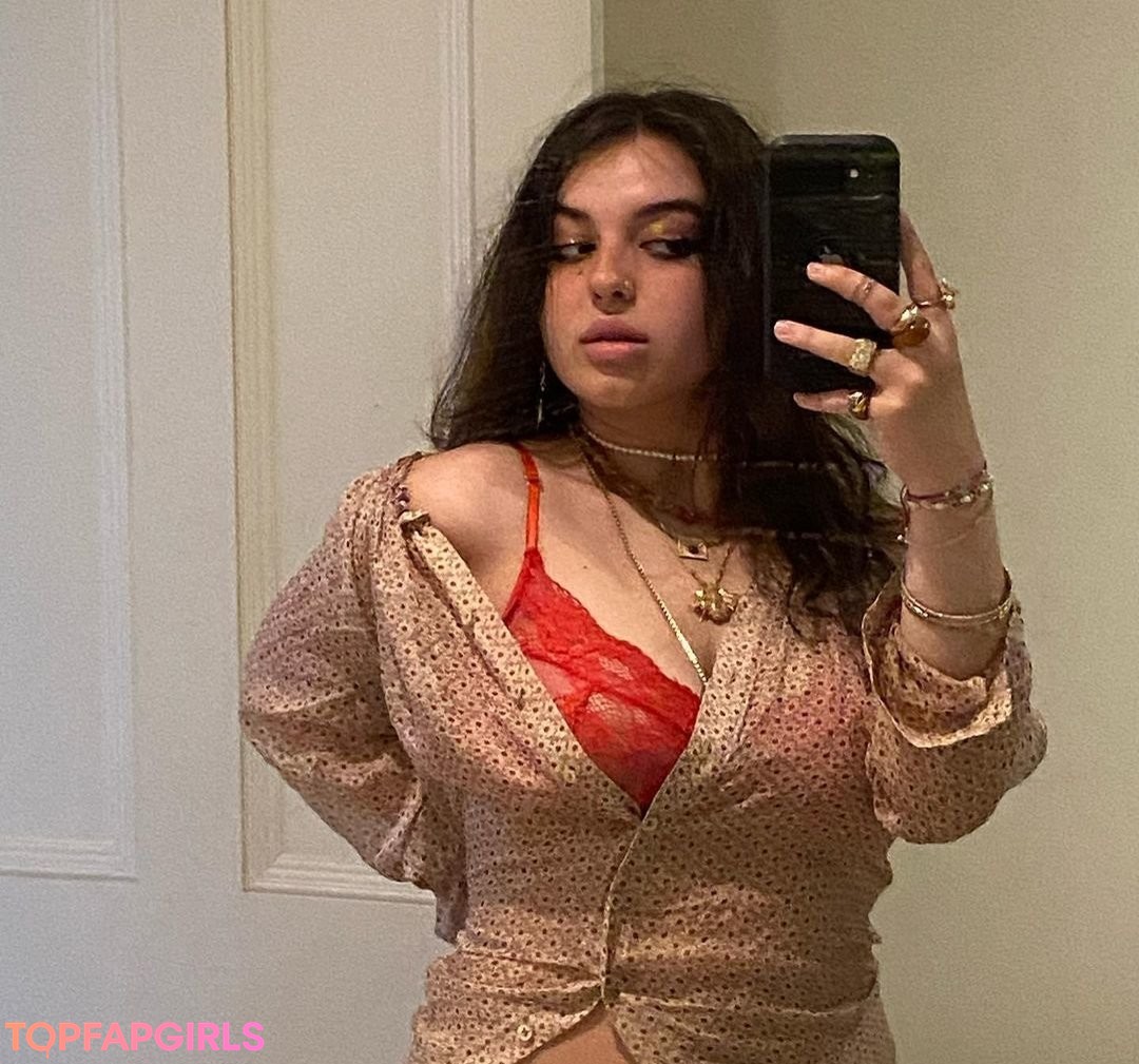 Foto desnuda filtrada de OnlyFans de Maddy Adderley #4 Foto desnuda filtrada de OnlyFans de Maddy Adderley #4