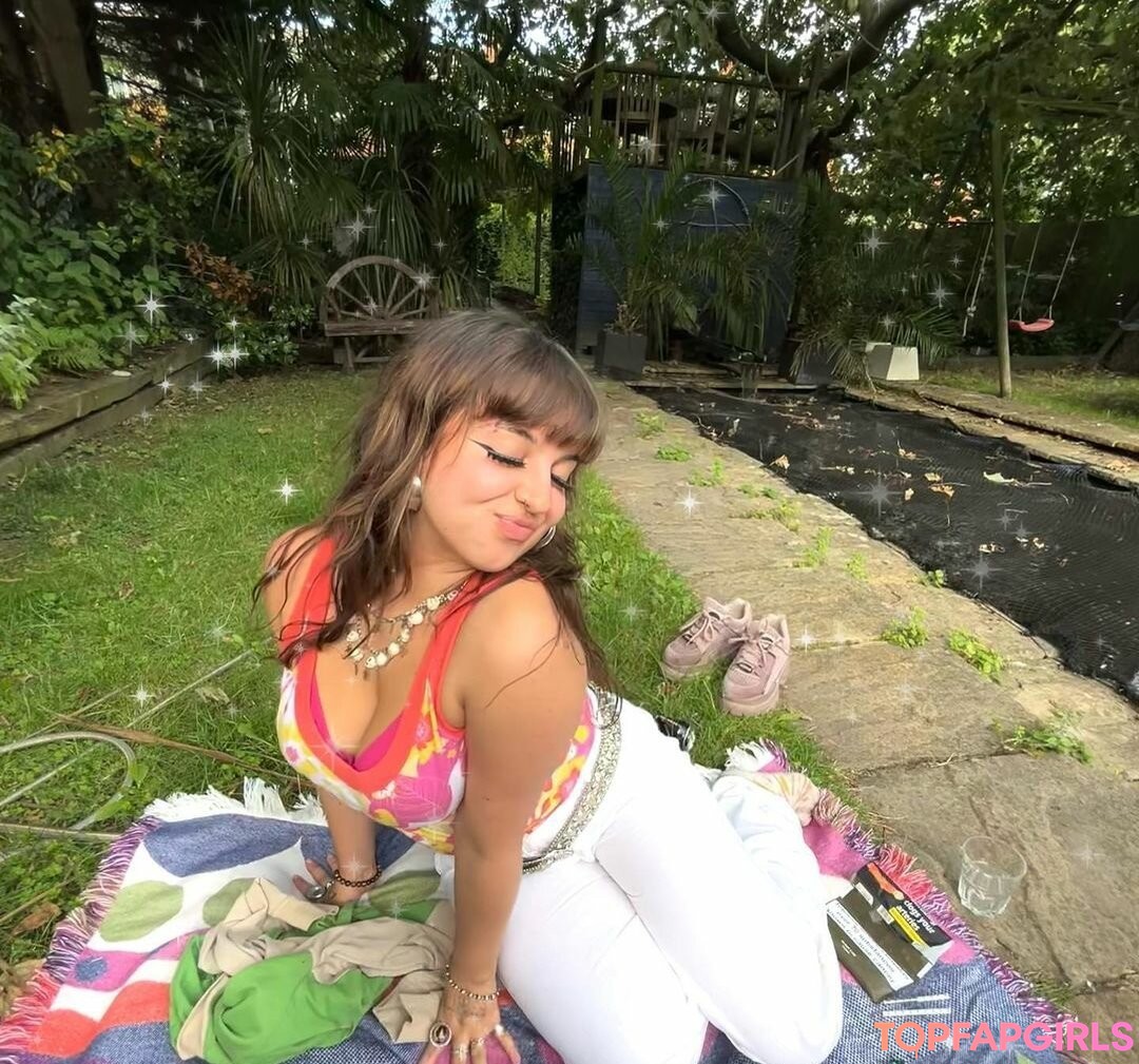 Foto desnuda filtrada de OnlyFans de Maddy Adderley #89 Foto desnuda filtrada de OnlyFans de Maddy Adderley #89