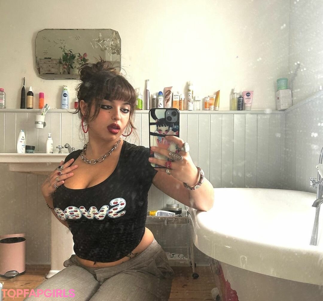 Foto desnuda filtrada de OnlyFans de Maddy Adderley #95 Foto desnuda filtrada de OnlyFans de Maddy Adderley #95