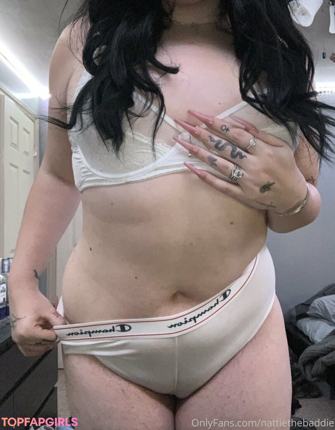 Foto desnuda filtrada de OnlyFans de Nattiethebaddie #65 Foto desnuda filtrada de OnlyFans de Nattiethebaddie #65