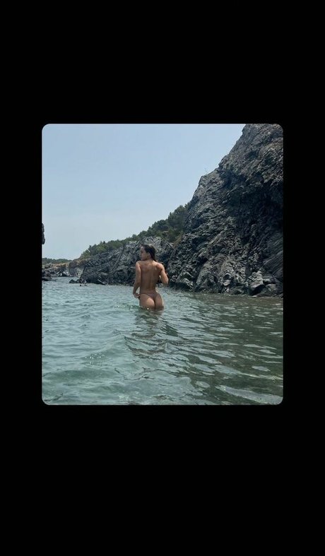 Foto desnuda filtrada de OnlyFans de Ampipenia