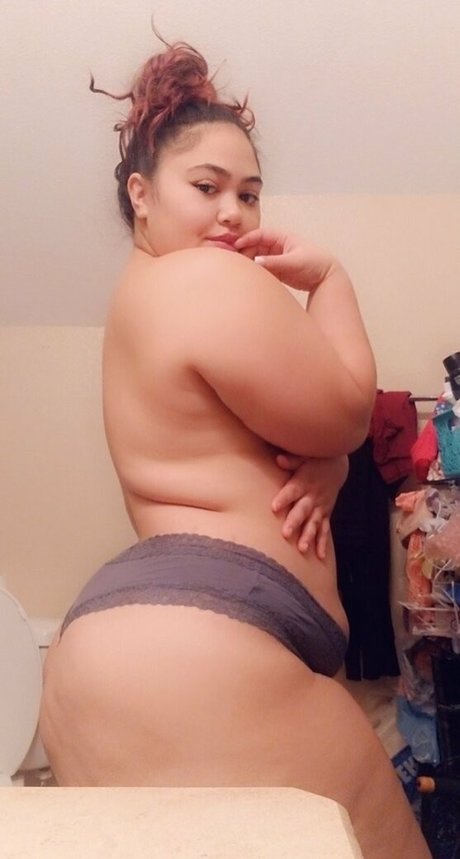 Foto desnuda filtrada de OnlyFans de Darlinjasminexxx