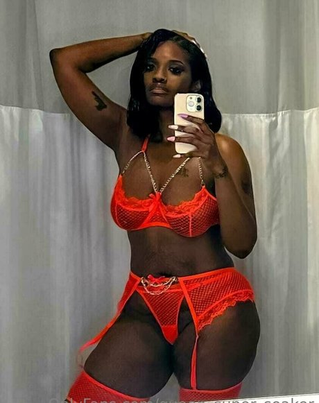 Queensupersoaker
