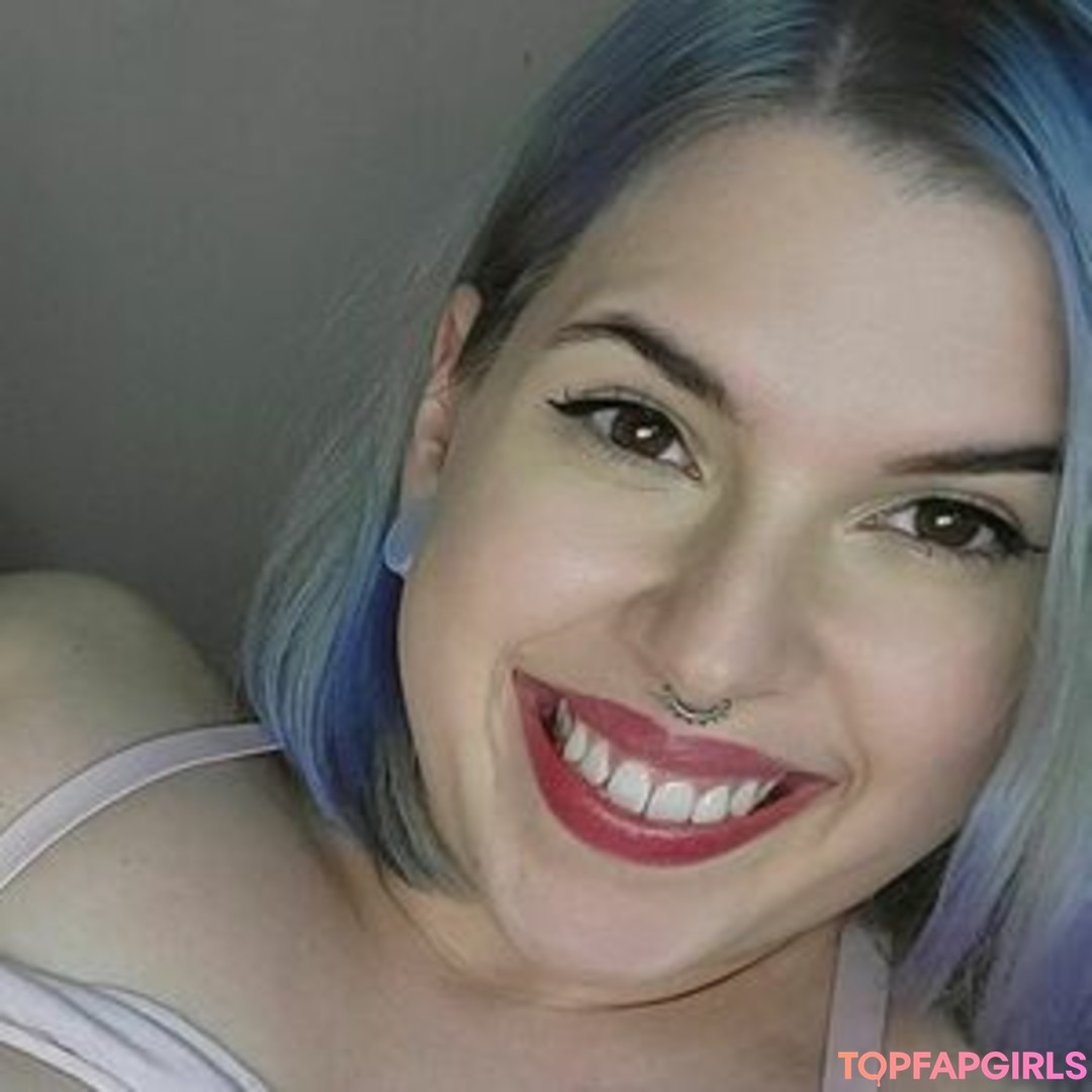 Foto desnuda filtrada de OnlyFans de Kittyycakes #7 Foto desnuda filtrada de OnlyFans de Kittyycakes #7