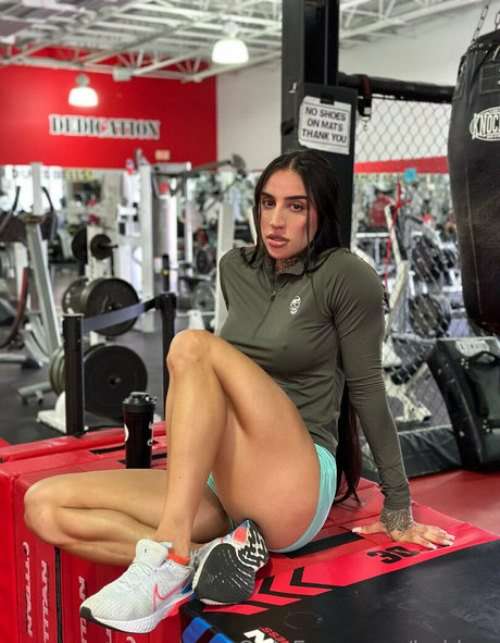 Foto desnuda filtrada de OnlyFans de Bakhar