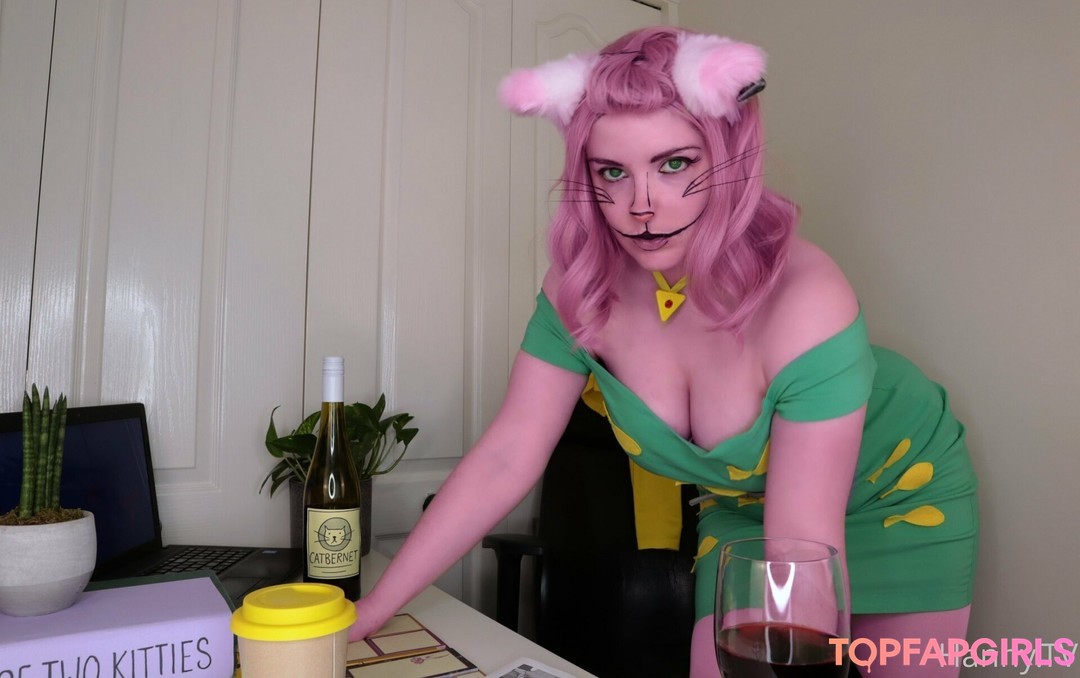 Foto desnuda filtrada de OnlyFans de Hairyhanny #20 Foto desnuda filtrada de OnlyFans de Hairyhanny #20