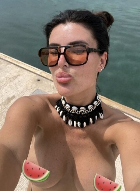 Foto desnuda filtrada de OnlyFans de Danielle Martin