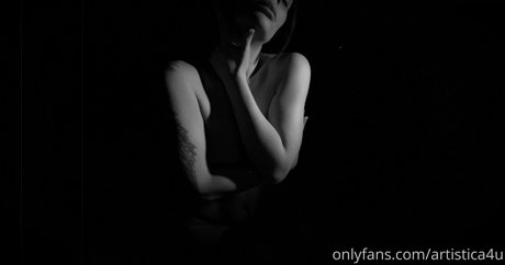 Foto desnuda filtrada de OnlyFans de Artease