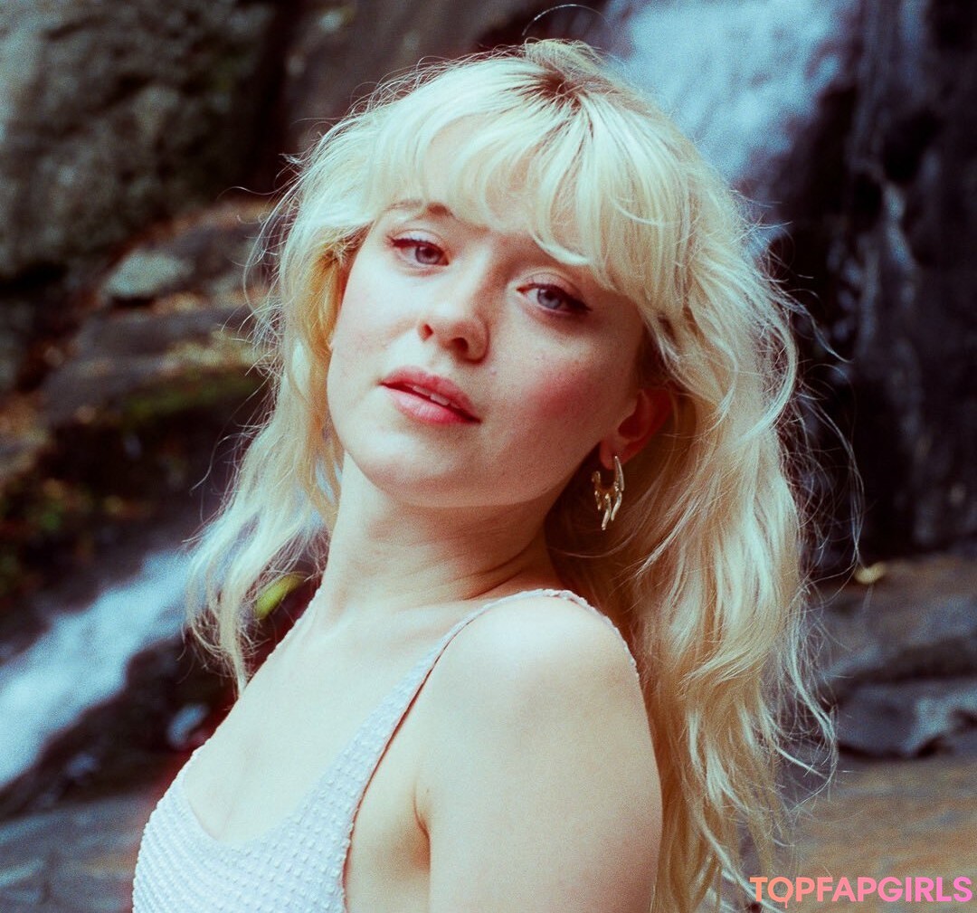 Foto desnuda filtrada de OnlyFans de Maisie Peters #121 Foto desnuda filtrada de OnlyFans de Maisie Peters #121
