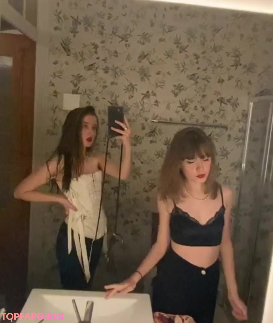 Foto desnuda filtrada de OnlyFans de Maisie Peters #24 Foto desnuda filtrada de OnlyFans de Maisie Peters #24