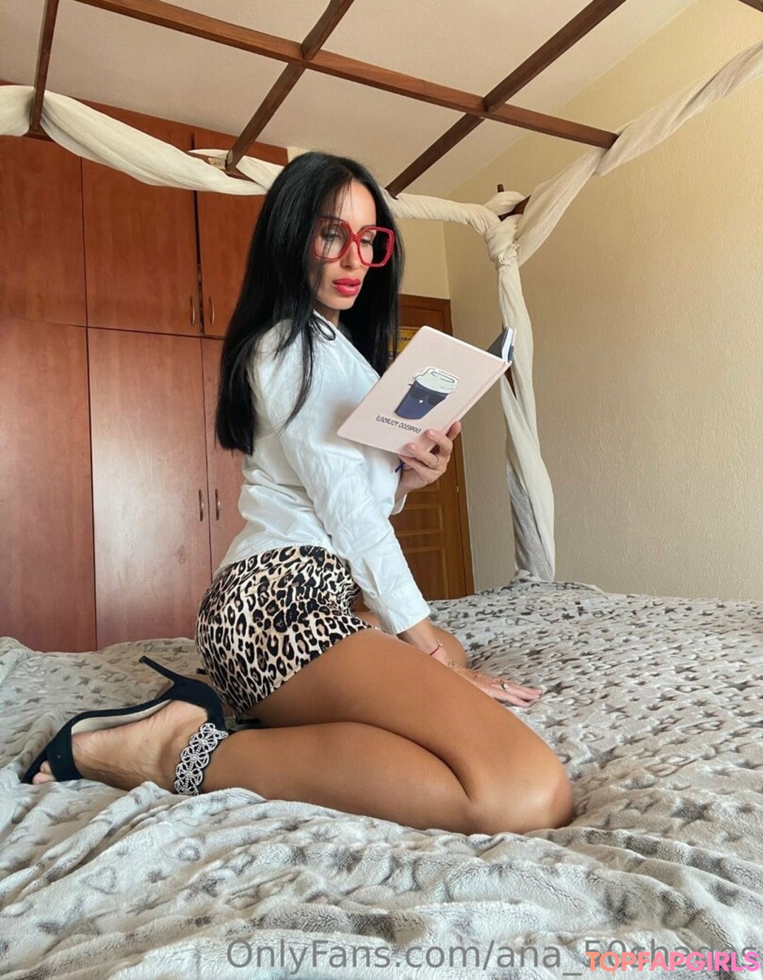 Foto desnuda filtrada de OnlyFans de Ana50shades #58 Foto desnuda filtrada de OnlyFans de Ana50shades #58