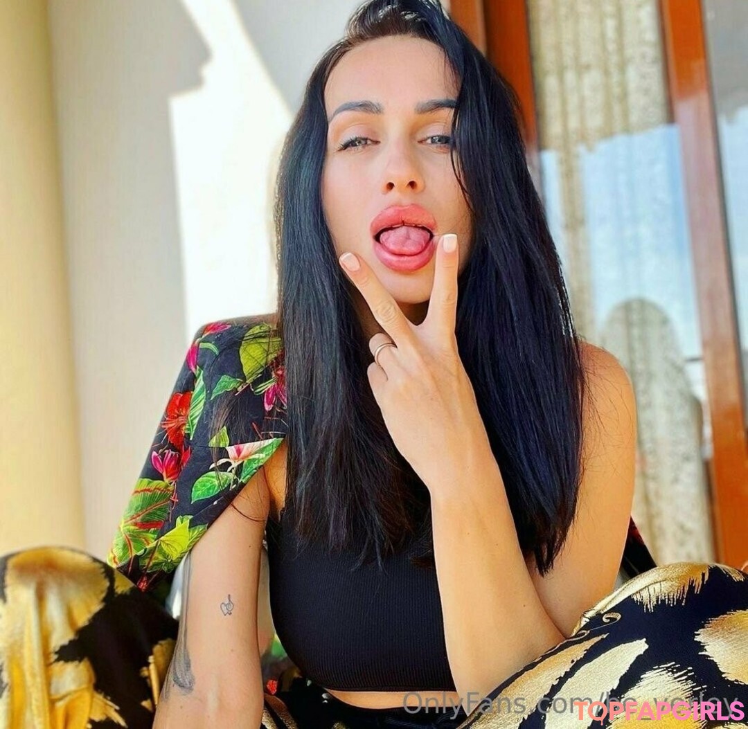 Foto desnuda filtrada de OnlyFans de Ana50shades #9 Foto desnuda filtrada de OnlyFans de Ana50shades #9