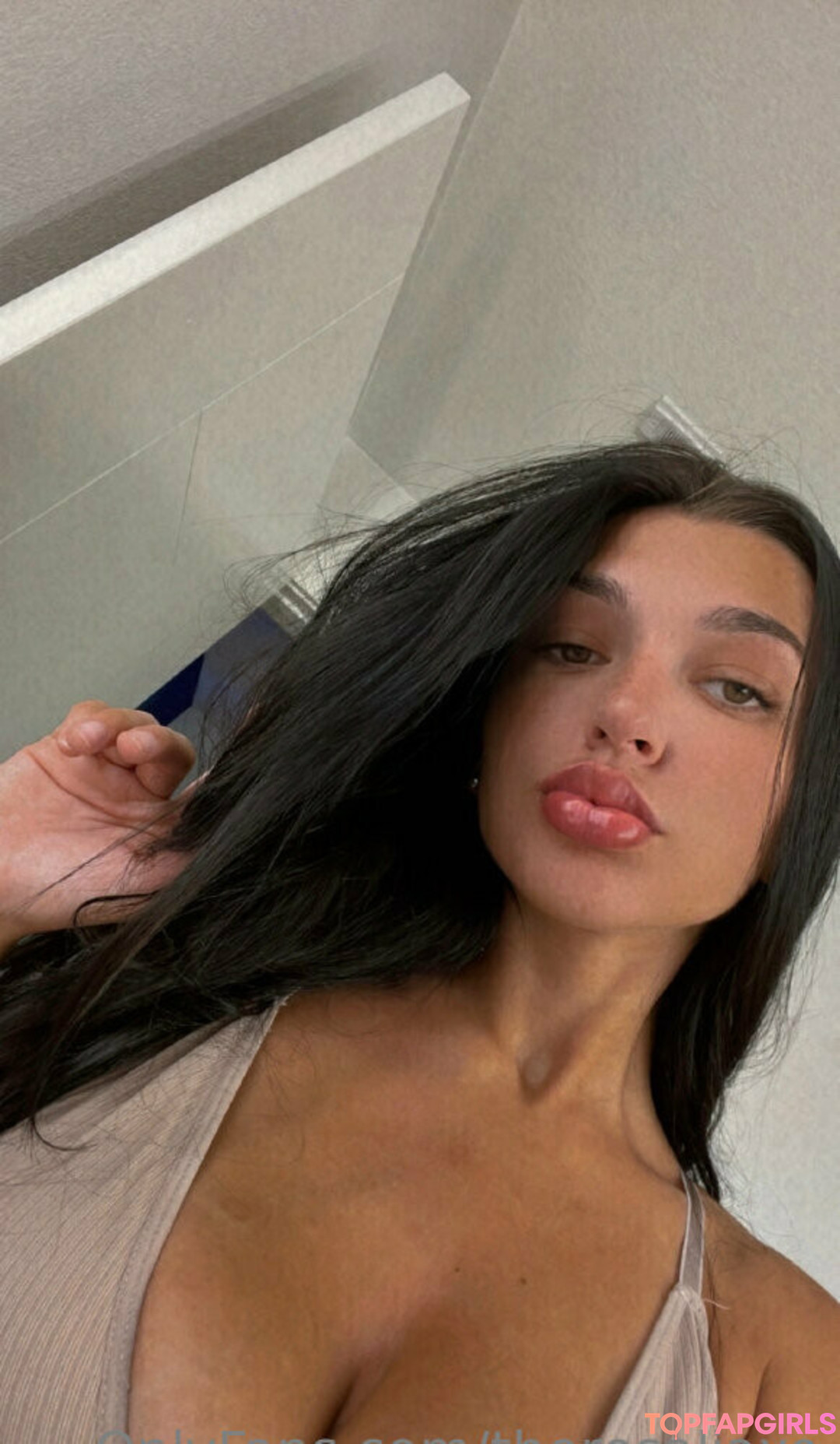 Foto desnuda filtrada de OnlyFans de Therosaliaxo #149 Foto desnuda filtrada de OnlyFans de Therosaliaxo #149