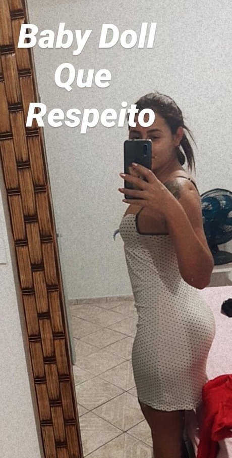 Foto desnuda filtrada de OnlyFans de Bella Menezes