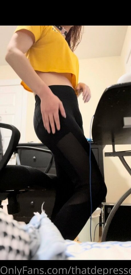 Foto desnuda filtrada de OnlyFans de Thatdepressedrat