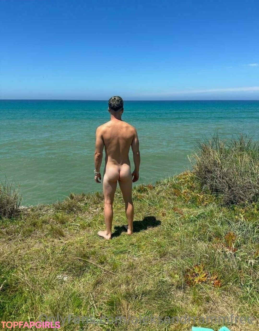 Foto desnuda filtrada de OnlyFans de Aleksandrrammfree #176 Foto desnuda filtrada de OnlyFans de Aleksandrrammfree #176