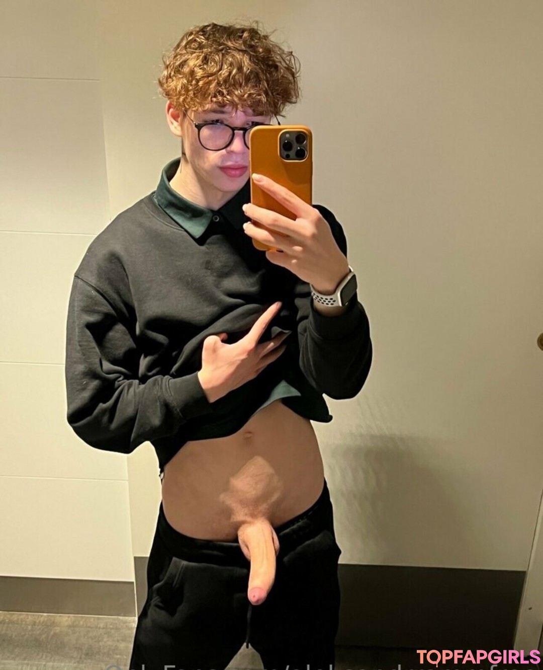 Foto desnuda filtrada de OnlyFans de Aleksandrrammfree #197 Foto desnuda filtrada de OnlyFans de Aleksandrrammfree #197