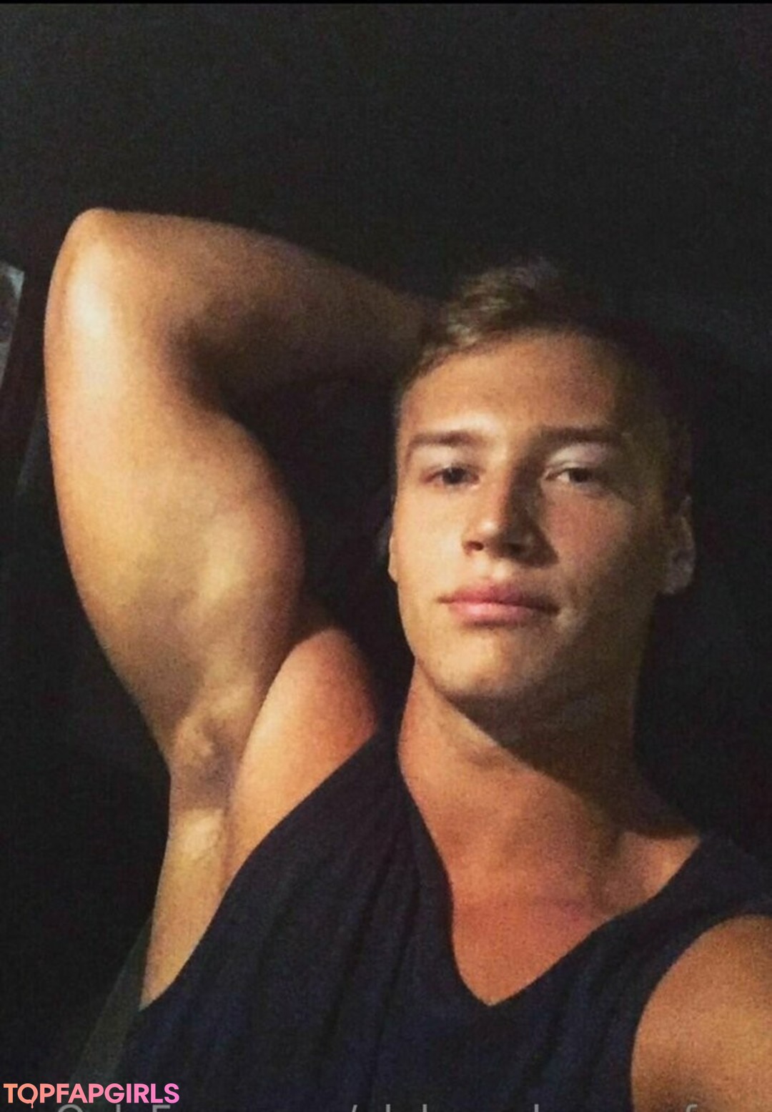 Foto desnuda filtrada de OnlyFans de Aleksandrrammfree #234 Foto desnuda filtrada de OnlyFans de Aleksandrrammfree #234