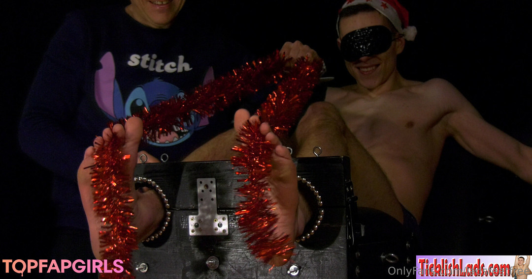 Foto desnuda filtrada de OnlyFans de Ladsfeetfree #121 Foto desnuda filtrada de OnlyFans de Ladsfeetfree #121