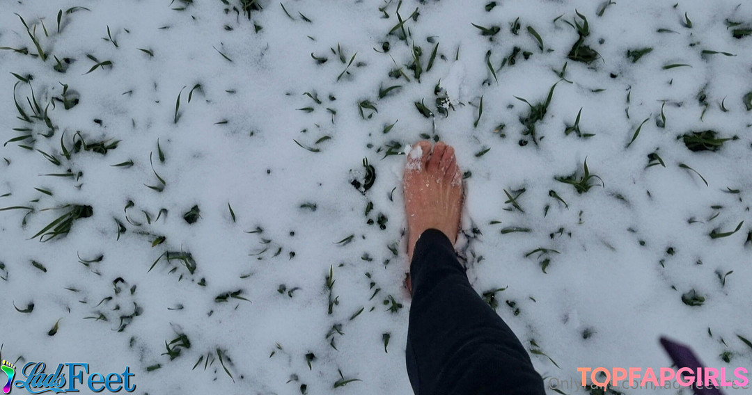 Foto desnuda filtrada de OnlyFans de Ladsfeetfree #134 Foto desnuda filtrada de OnlyFans de Ladsfeetfree #134