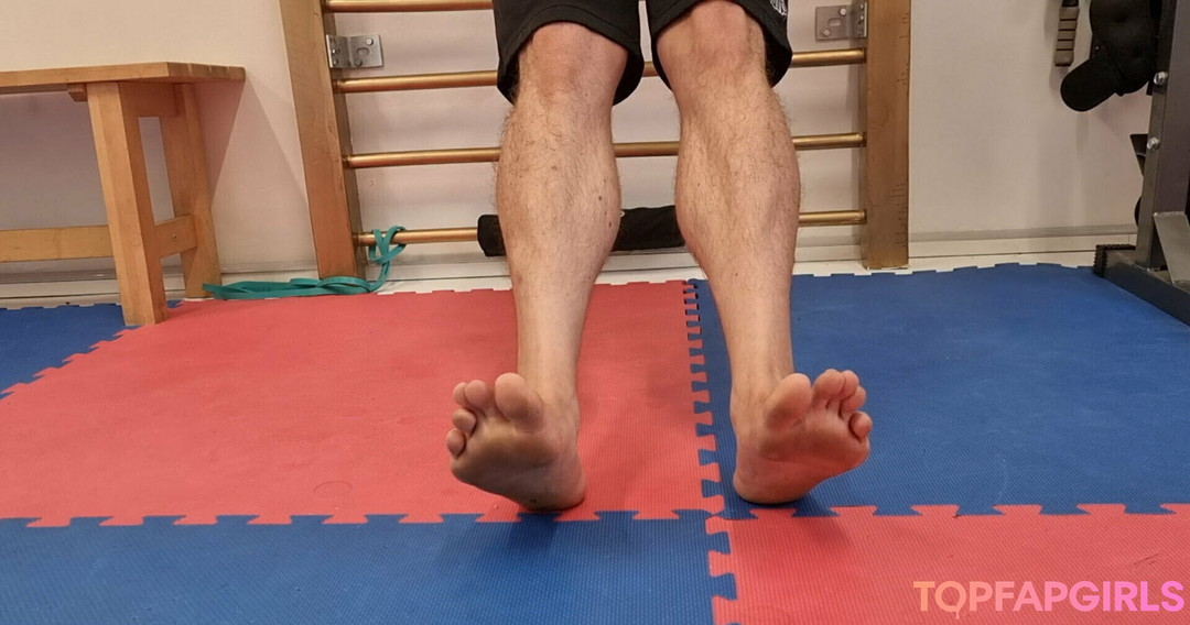 Foto desnuda filtrada de OnlyFans de Ladsfeetfree #136 Foto desnuda filtrada de OnlyFans de Ladsfeetfree #136