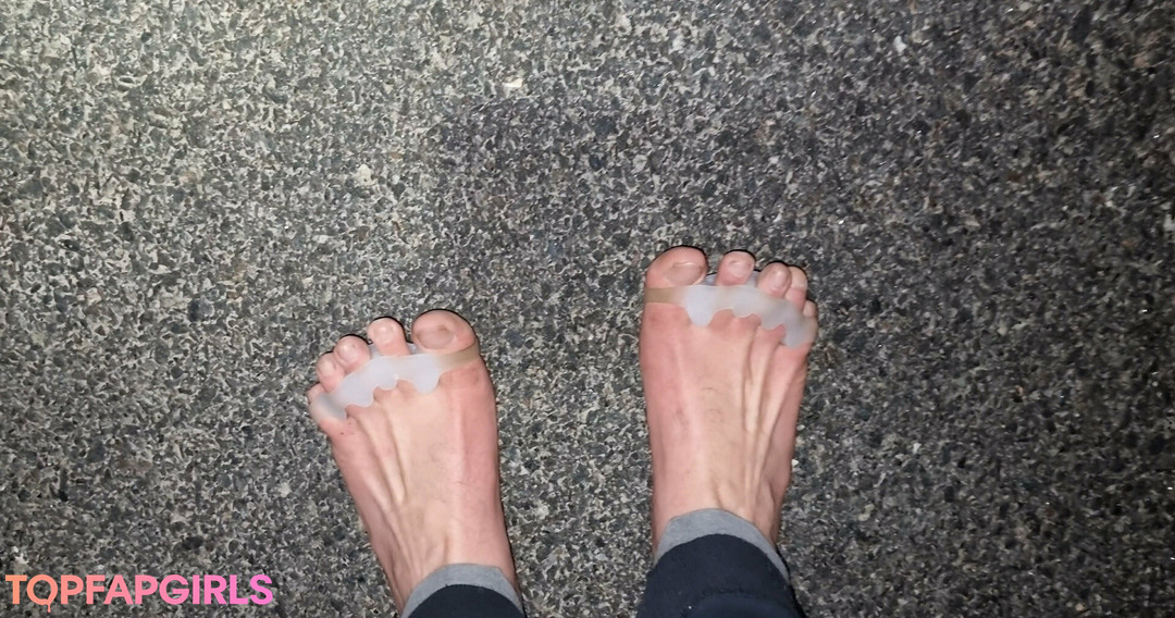 Foto desnuda filtrada de OnlyFans de Ladsfeetfree #137 Foto desnuda filtrada de OnlyFans de Ladsfeetfree #137