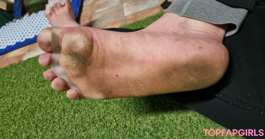 Foto desnuda filtrada de OnlyFans de Ladsfeetfree #138 Foto desnuda filtrada de OnlyFans de Ladsfeetfree #138