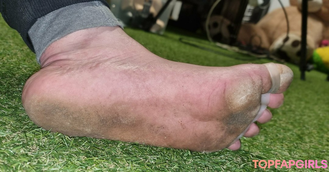 Foto desnuda filtrada de OnlyFans de Ladsfeetfree #139 Foto desnuda filtrada de OnlyFans de Ladsfeetfree #139