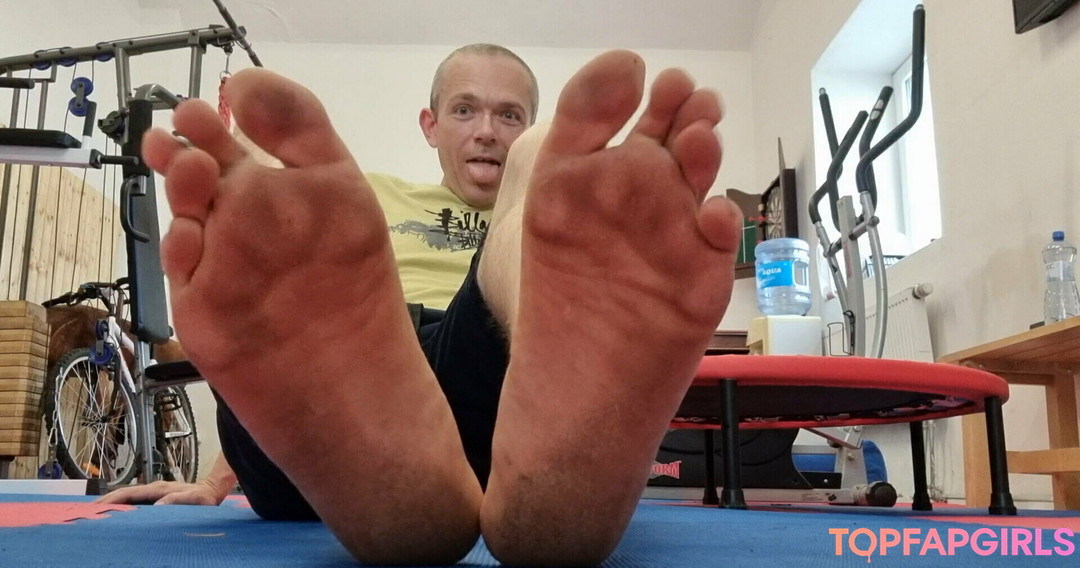 Foto desnuda filtrada de OnlyFans de Ladsfeetfree #287 Foto desnuda filtrada de OnlyFans de Ladsfeetfree #287