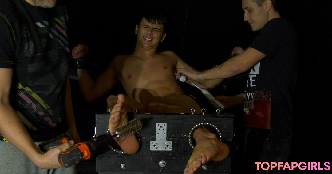 Foto desnuda filtrada de OnlyFans de Ladsfeetfree #49 Foto desnuda filtrada de OnlyFans de Ladsfeetfree #49