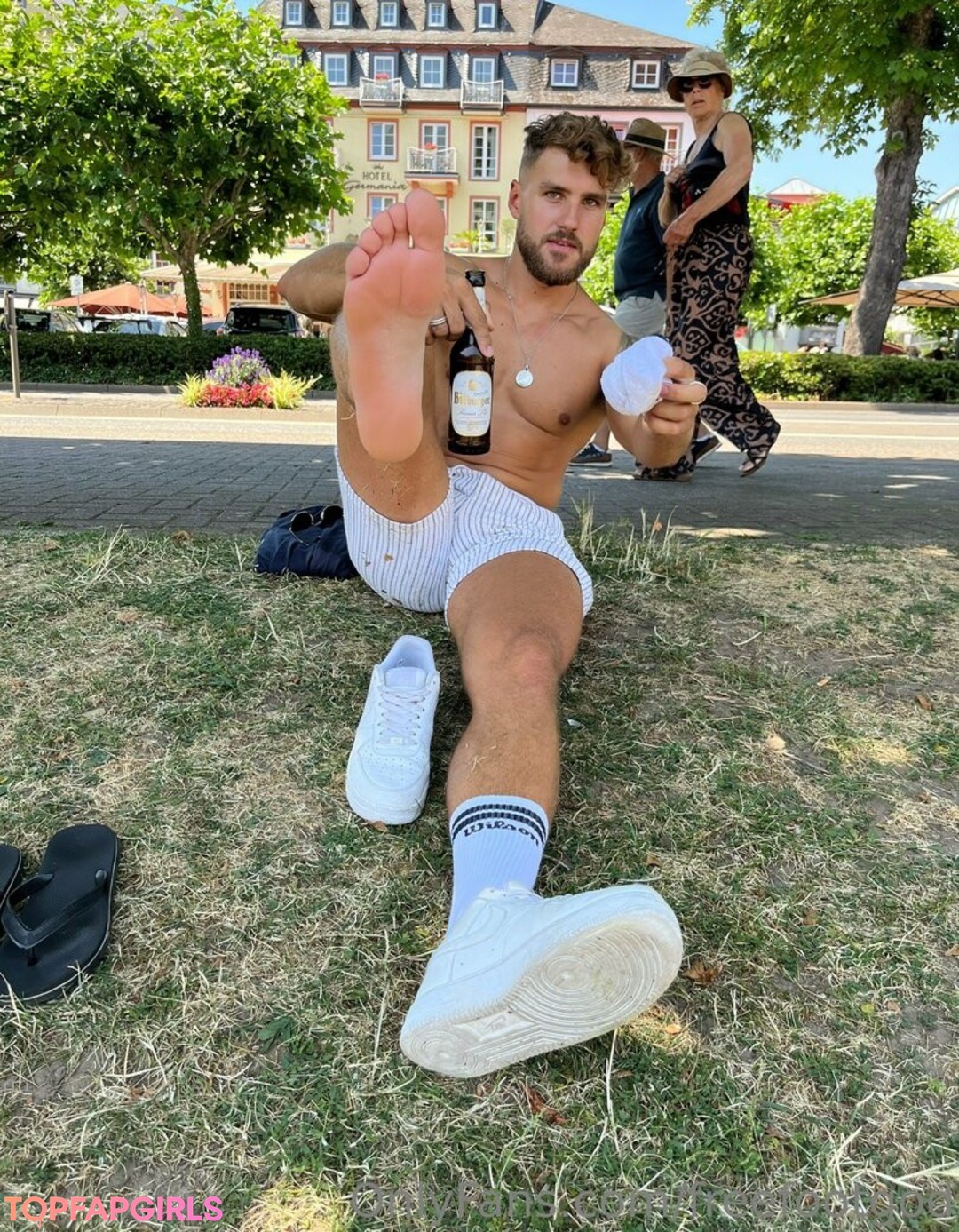 Foto desnuda filtrada de OnlyFans de Freefootgod #72 Foto desnuda filtrada de OnlyFans de Freefootgod #72