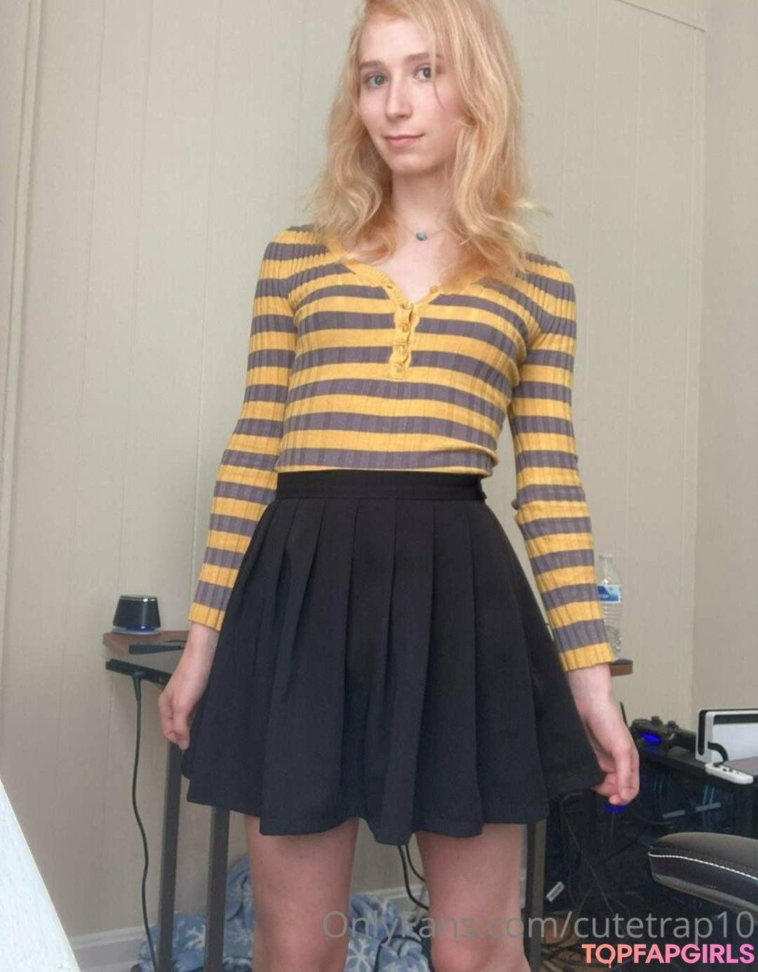 Foto desnuda filtrada de OnlyFans de Cutetrap10 #80 Foto desnuda filtrada de OnlyFans de Cutetrap10 #80