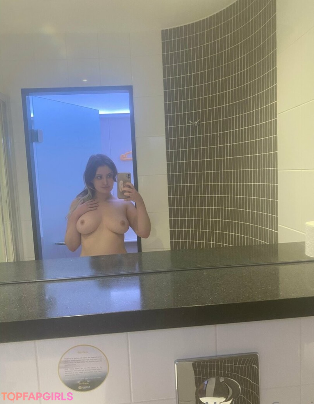 Foto desnuda filtrada de OnlyFans de Madame Cersei #226 Foto desnuda filtrada de OnlyFans de Madame Cersei #226