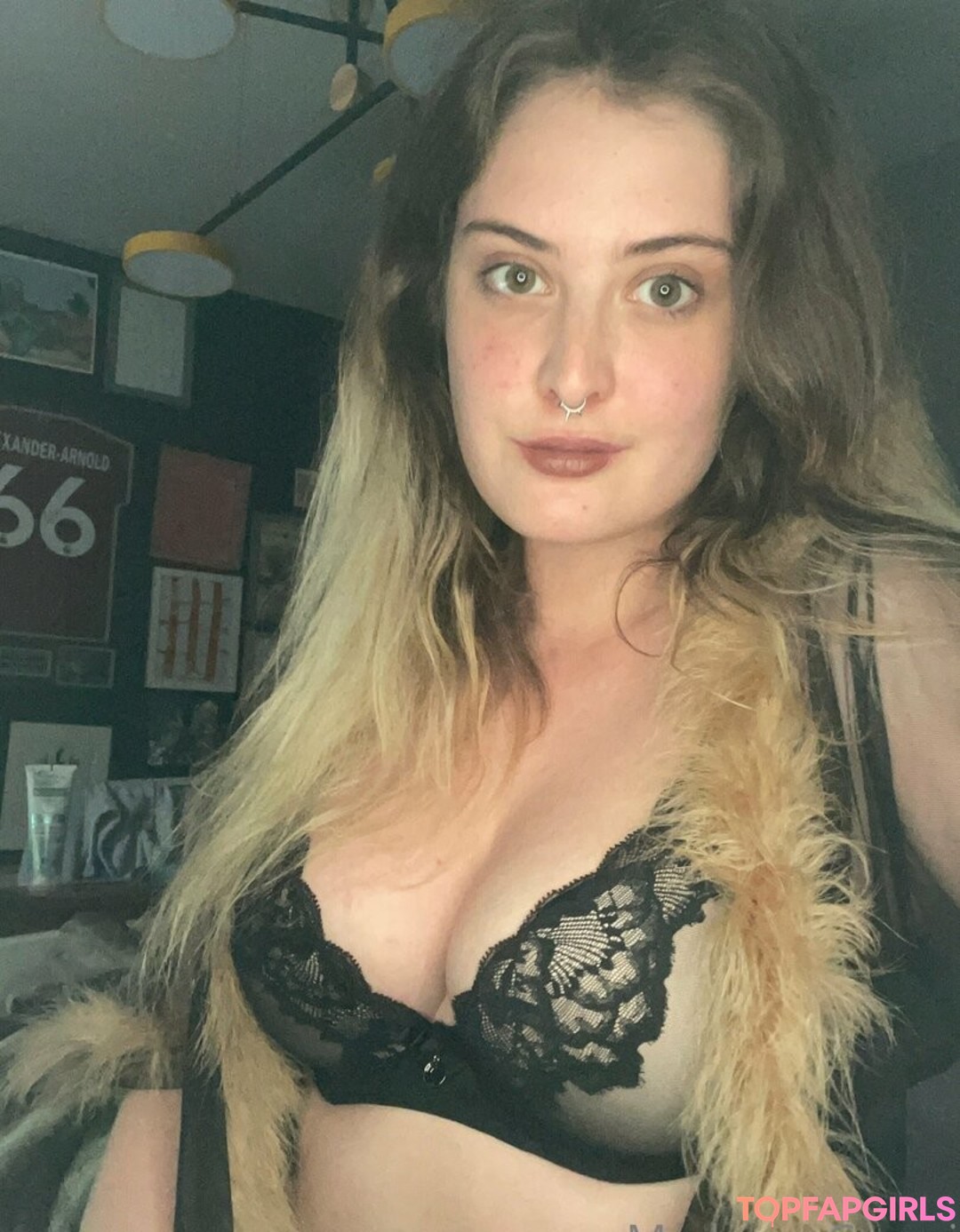 Foto desnuda filtrada de OnlyFans de Madame Cersei #604 Foto desnuda filtrada de OnlyFans de Madame Cersei #604