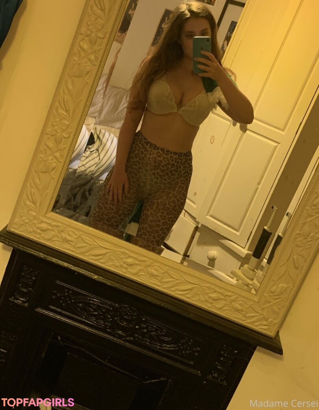 Foto desnuda filtrada de OnlyFans de Madame Cersei #667 Foto desnuda filtrada de OnlyFans de Madame Cersei #667